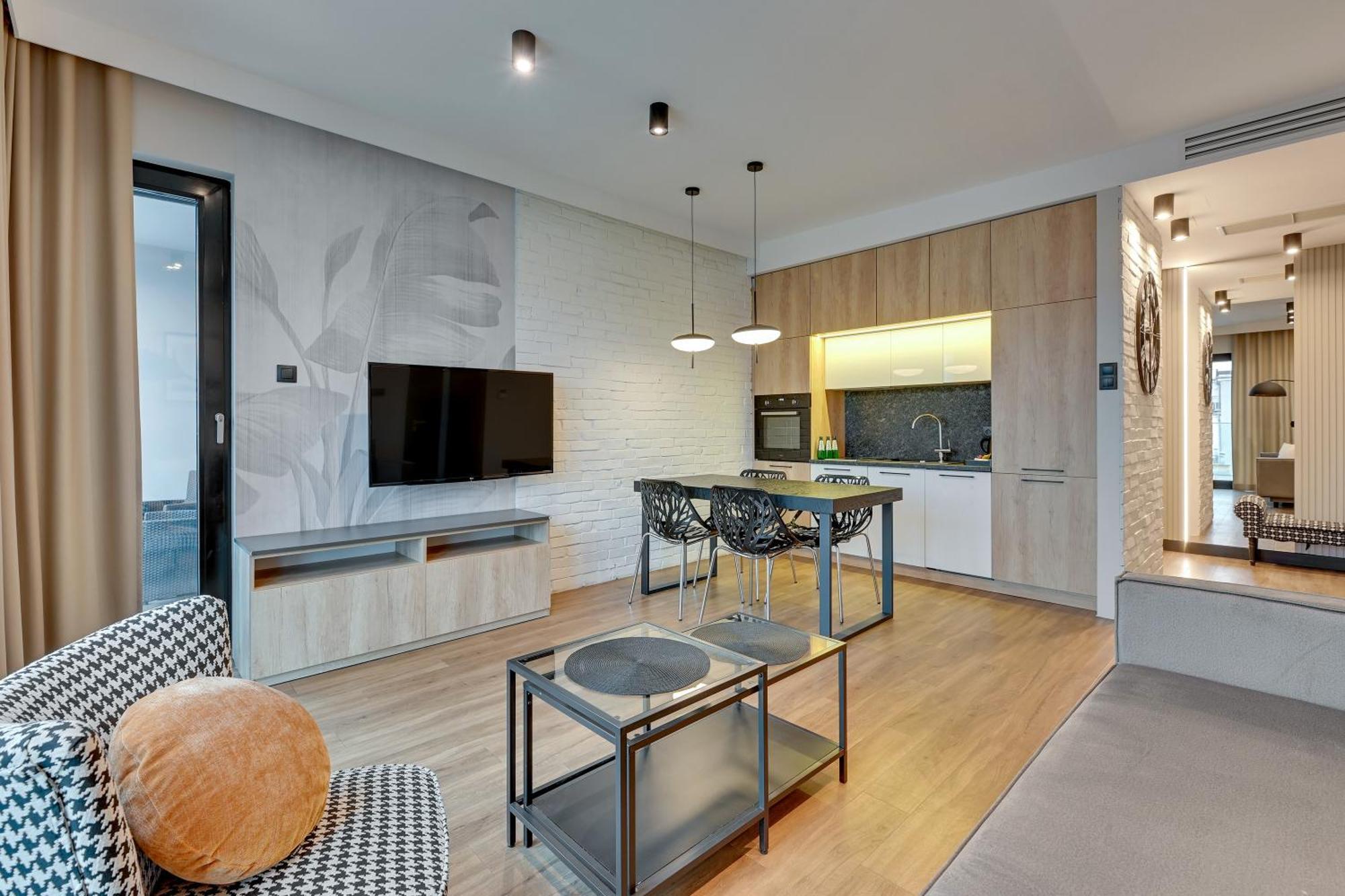 Montevideo Centrum 15 By Grand Apartments 索波特 外观 照片
